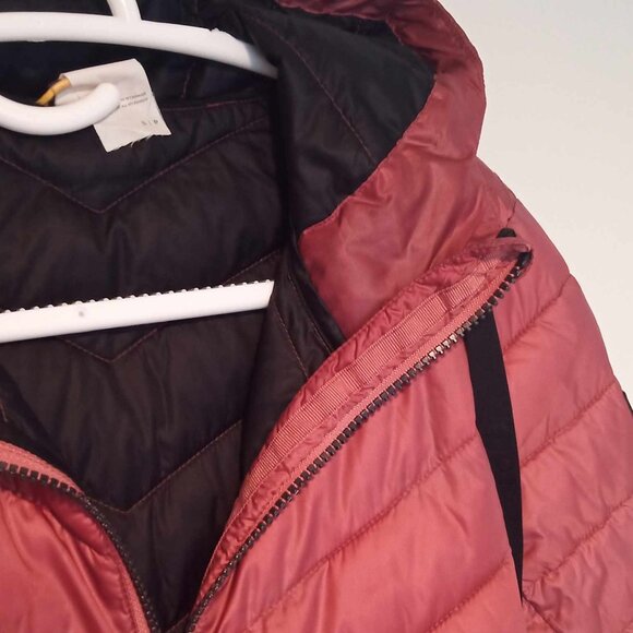 Lolë Claudia Lightweight Packable Water-repellent Puffer Coat, Size S - Picture 11 of 14